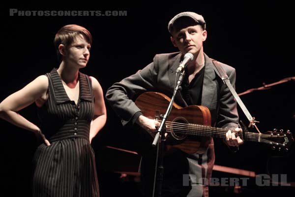 TREVOR MOSS AND HANNAH LOU - 2014-05-17 - PARIS - Grand Rex - 